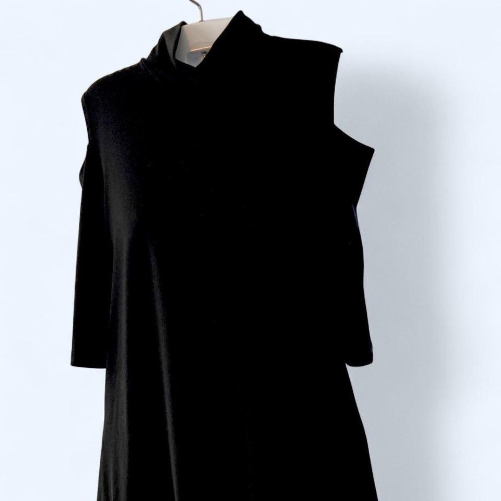 Clara Sunwoo Elegant open shoulder Black top XS